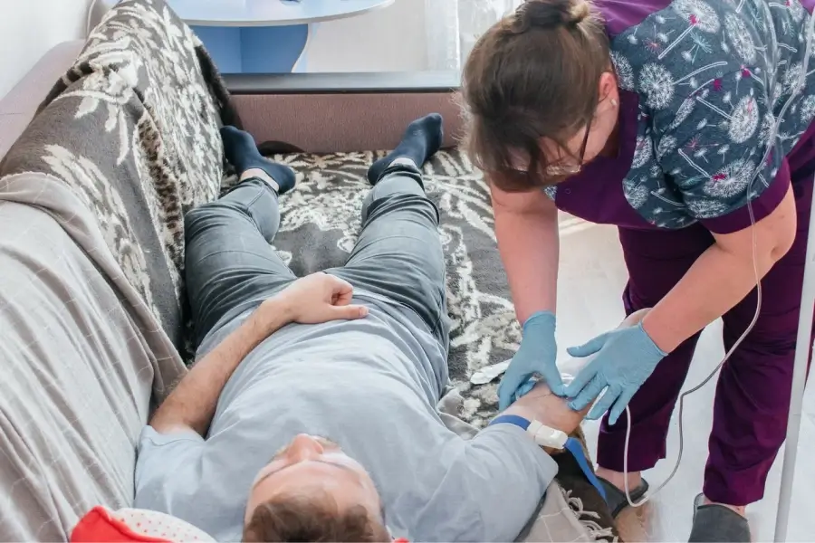 Срочный вывод из запоя в Талице: быстро, недорого